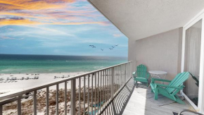 Beachfront - Renovated - Gulf view Bedroom - FLPCB5